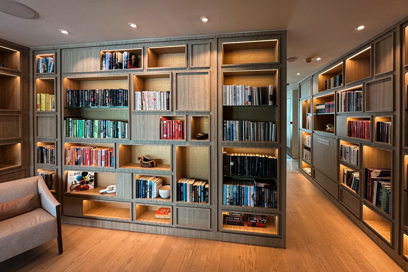 A cruise ship library