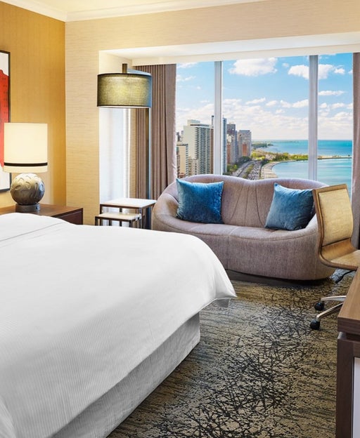 THE WESTIN MICHIGAN AVENUE