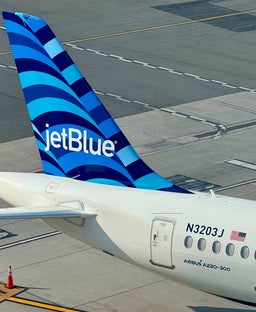 Sneak peek: JetBlue shares first glimpse of New York lounge, eyes Fort Lauderdale club