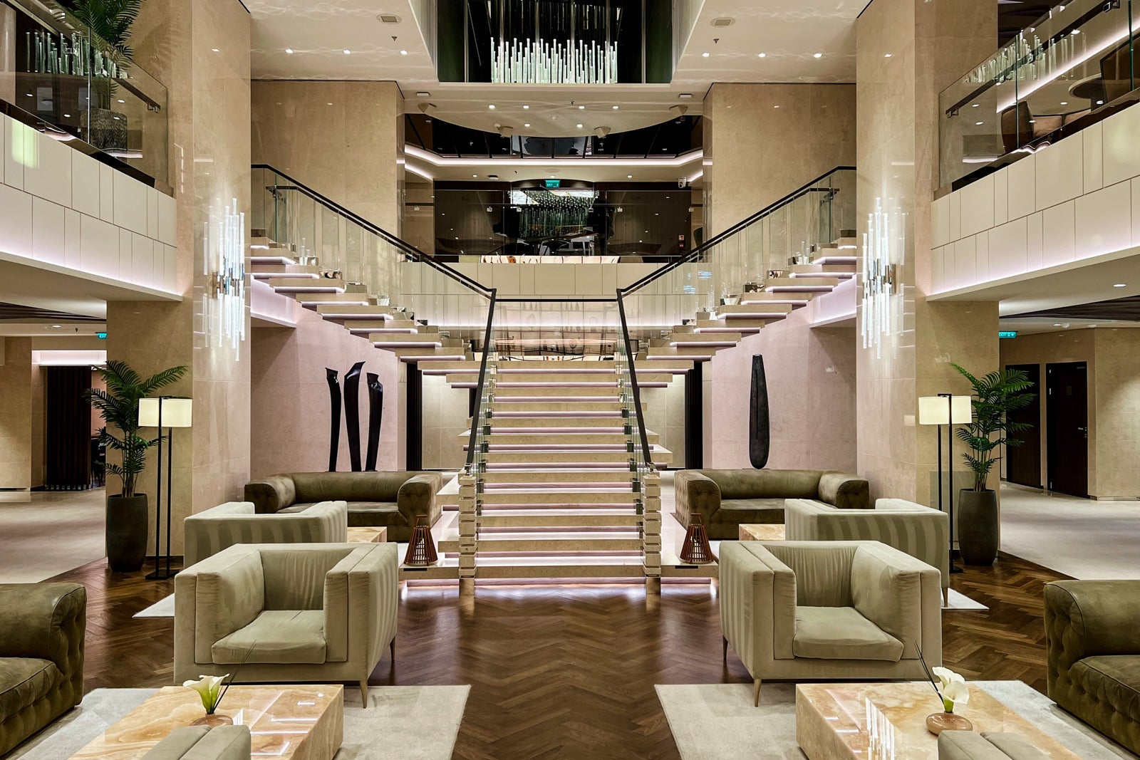 The Lobby Bar on Explora I