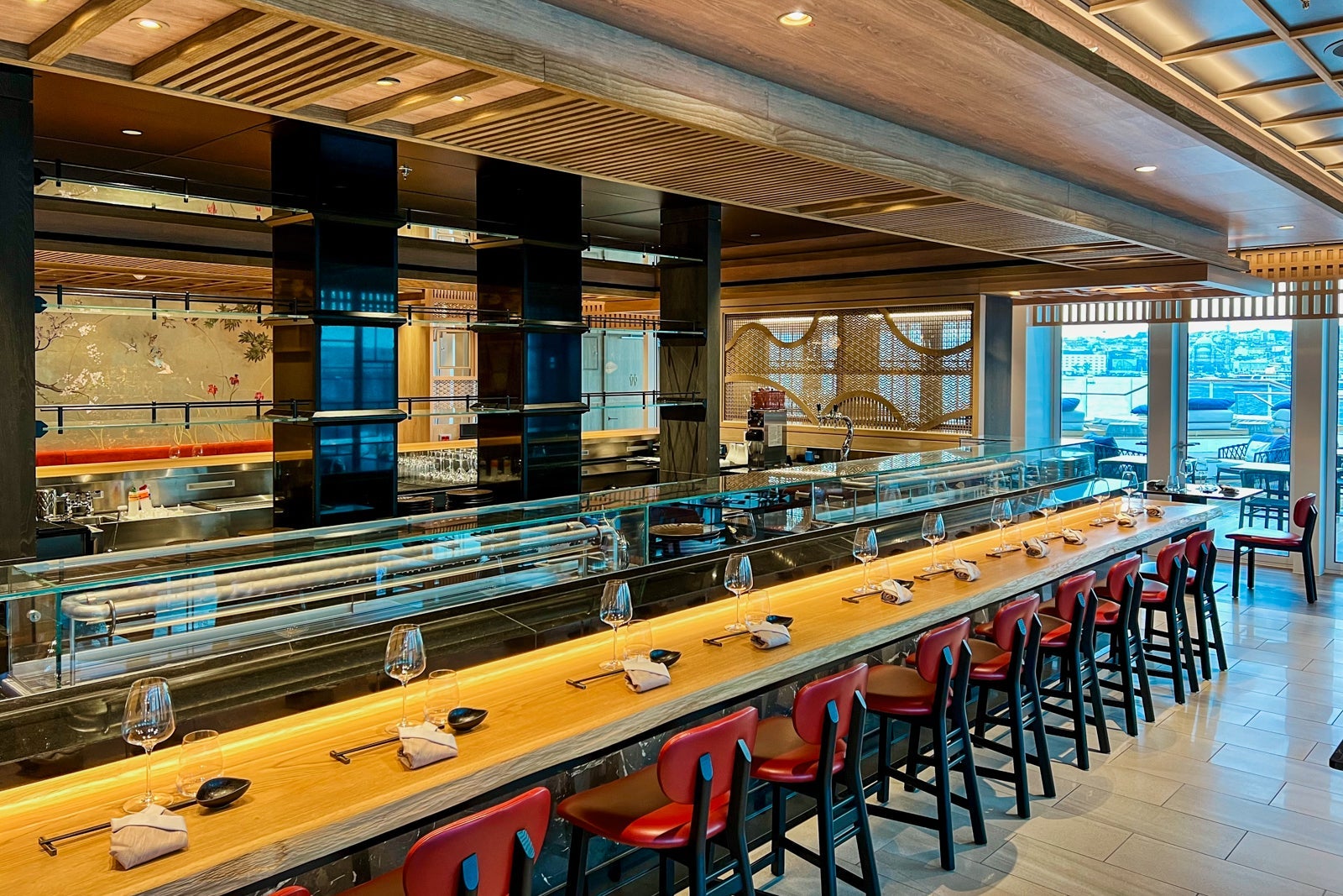 Sakura restaurant on Explora I