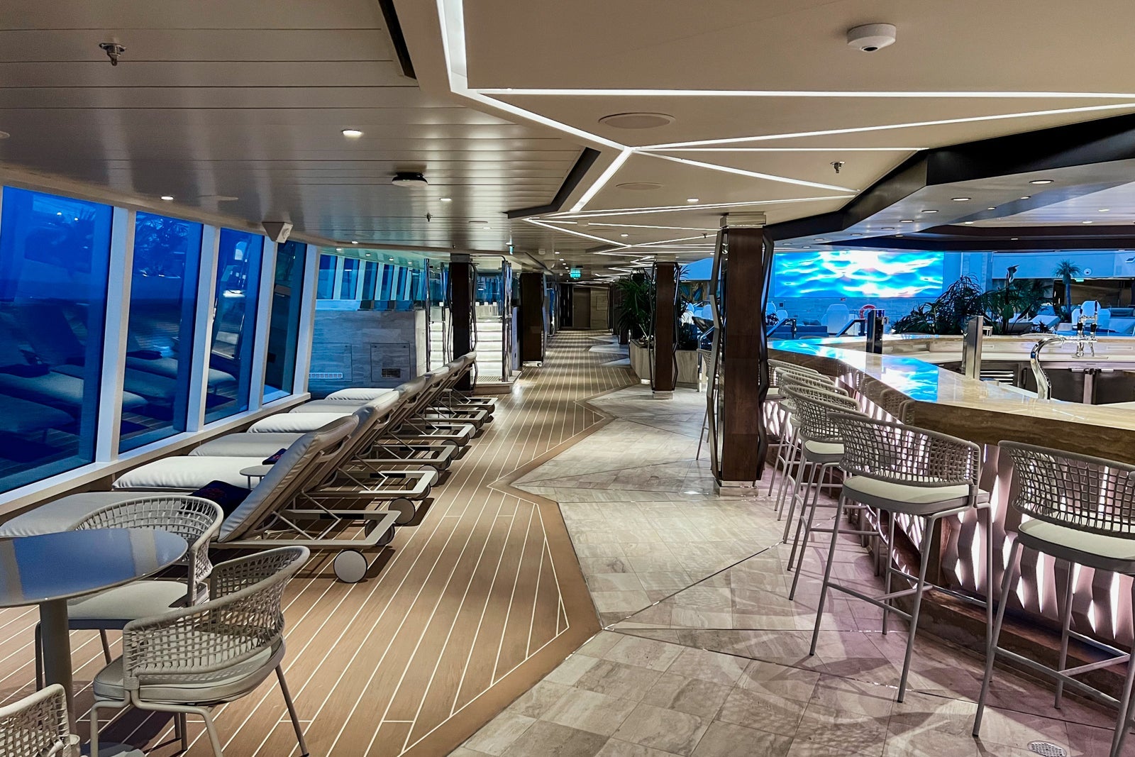 The Conservatory Pool on Explora I