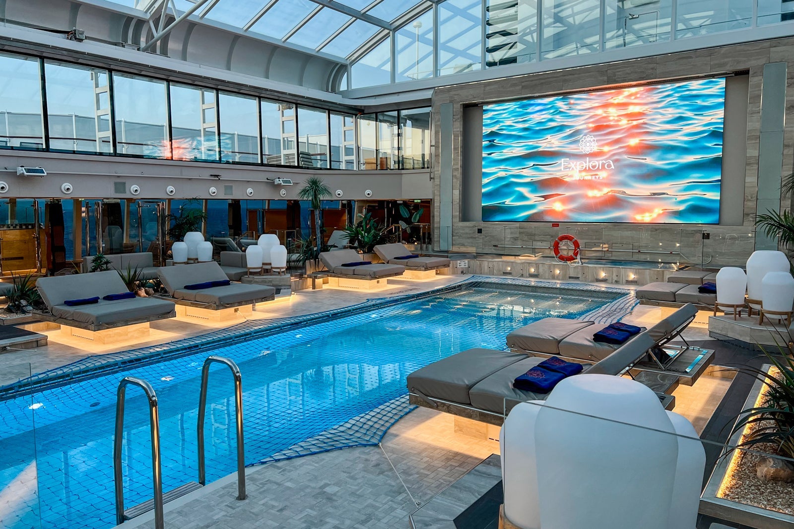 The Conservatory Pool on Explora I