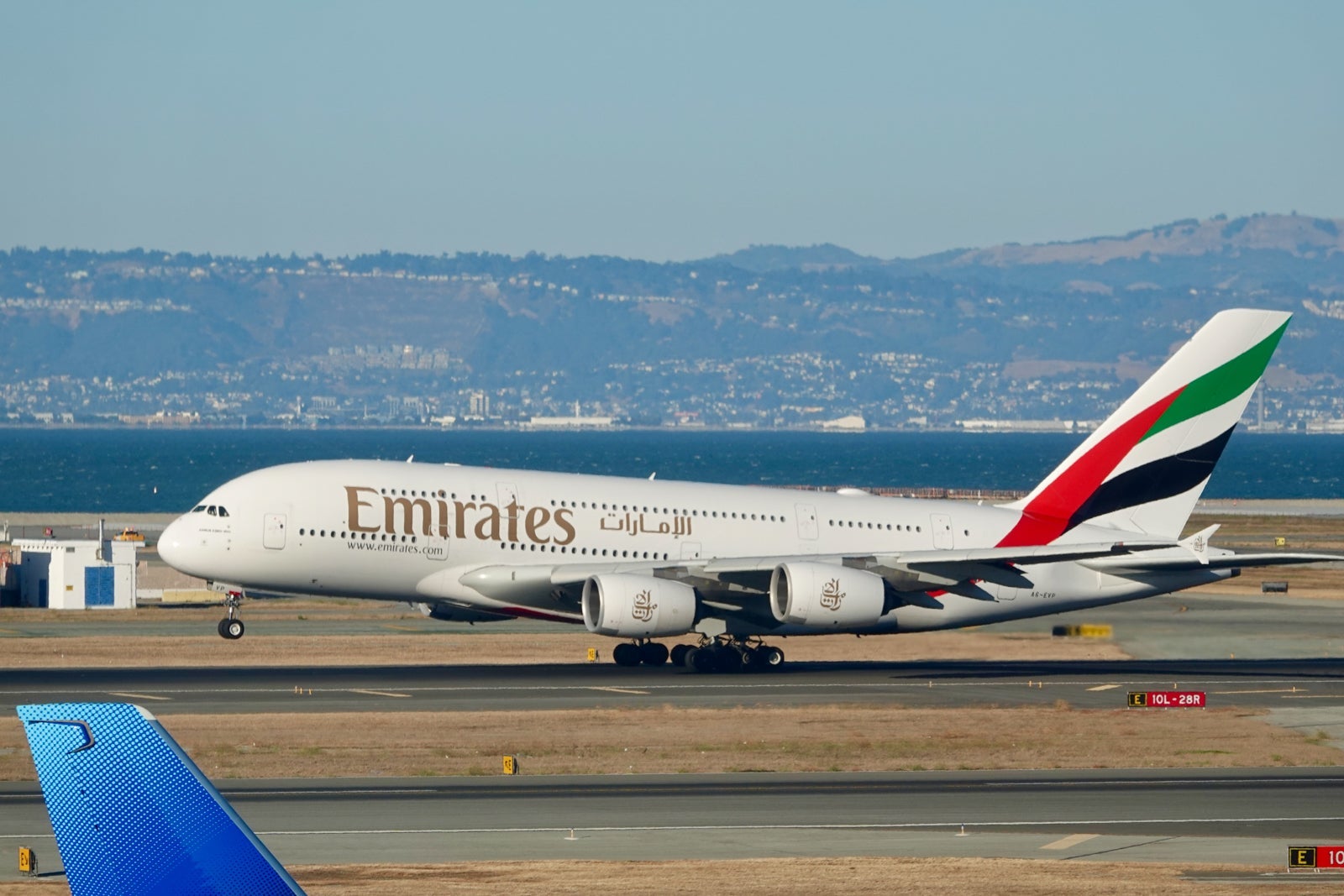 emirates plane