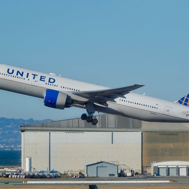 United Explorer Card review: Premium perks without a premium fee