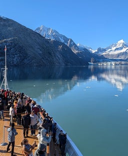 Why a Holland America Alaska cruise should top your list in the Last Frontier