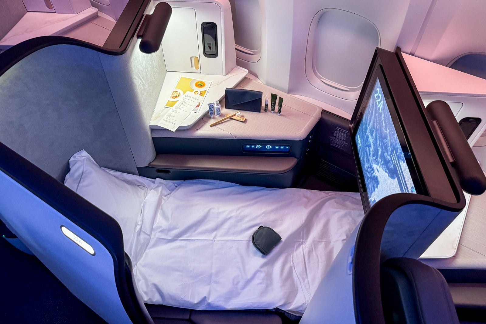 Cathay Pacific Aria suite