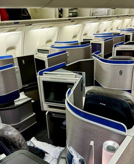 United Polaris interior