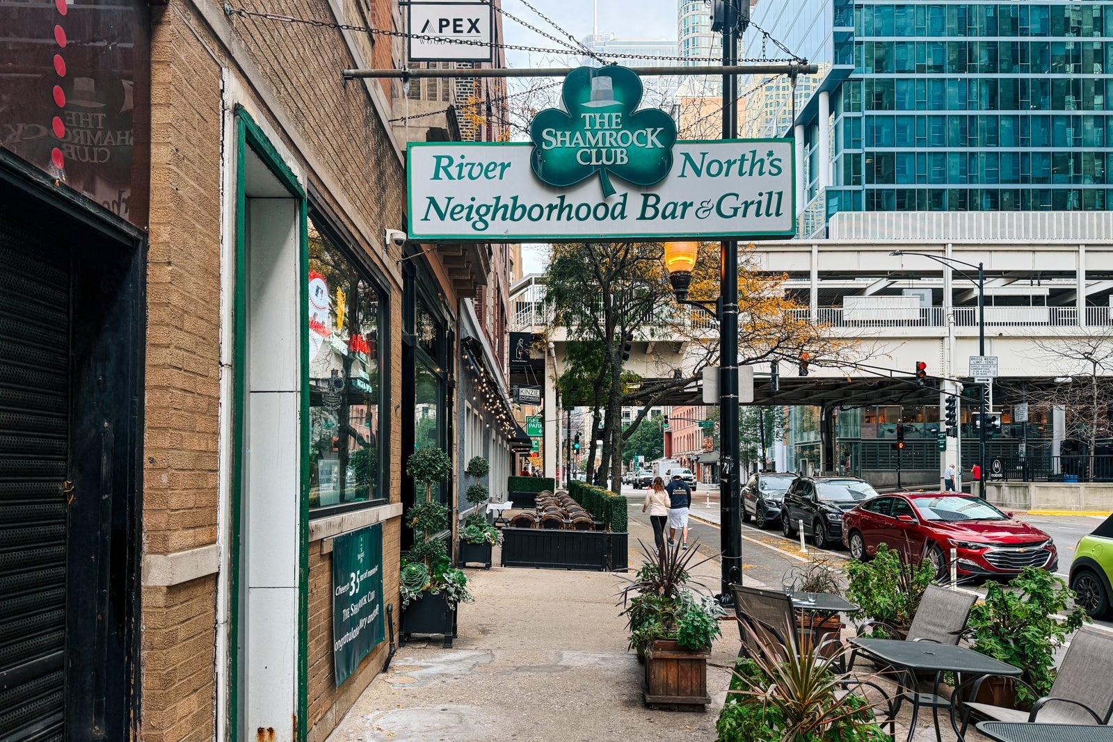 River North bar and grill