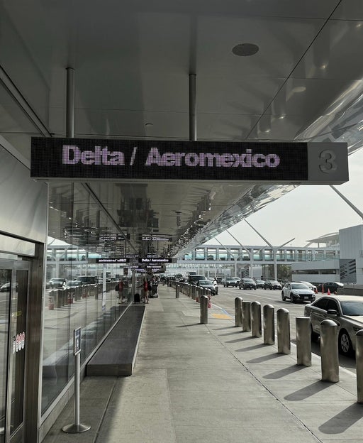 Delta and Aeromexico must end joint venture by January, Trump administration rules