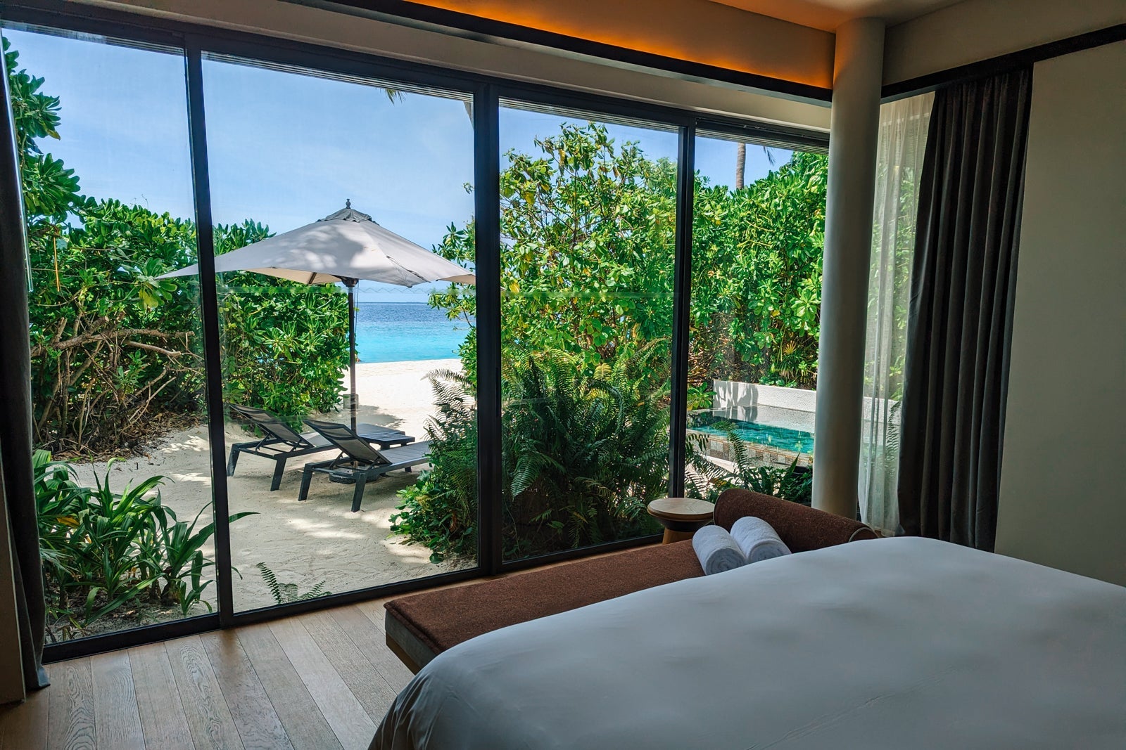 Alila Kothaifaru Maldives beach villa