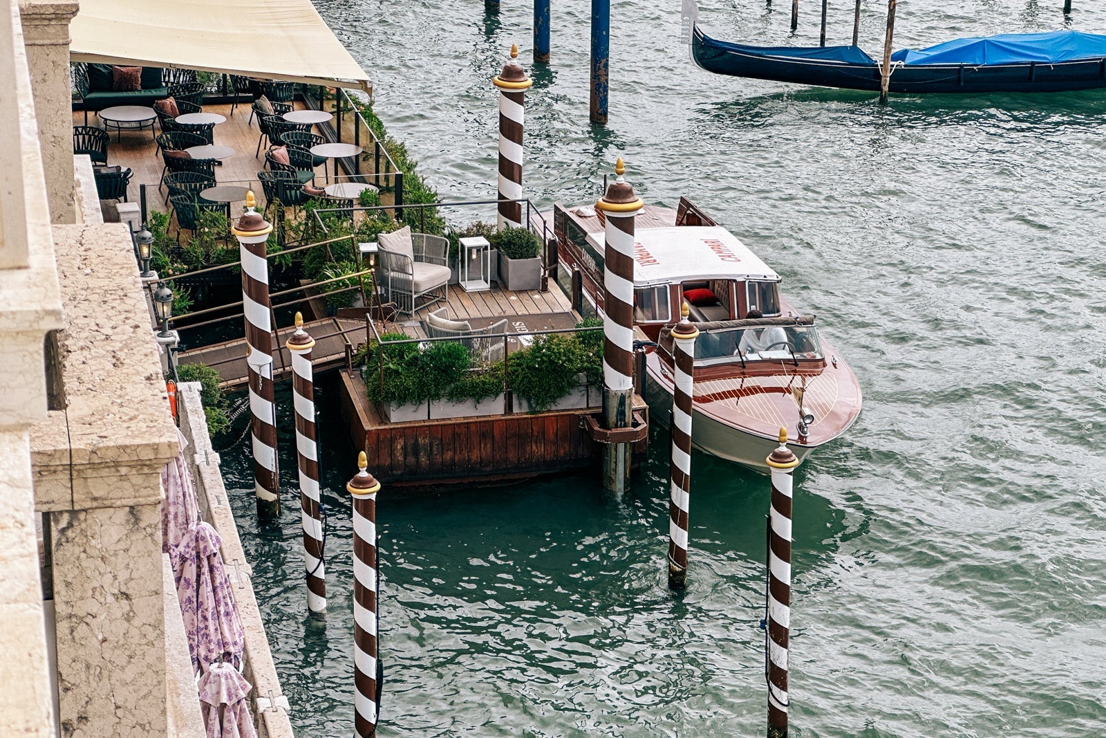 st regis dock