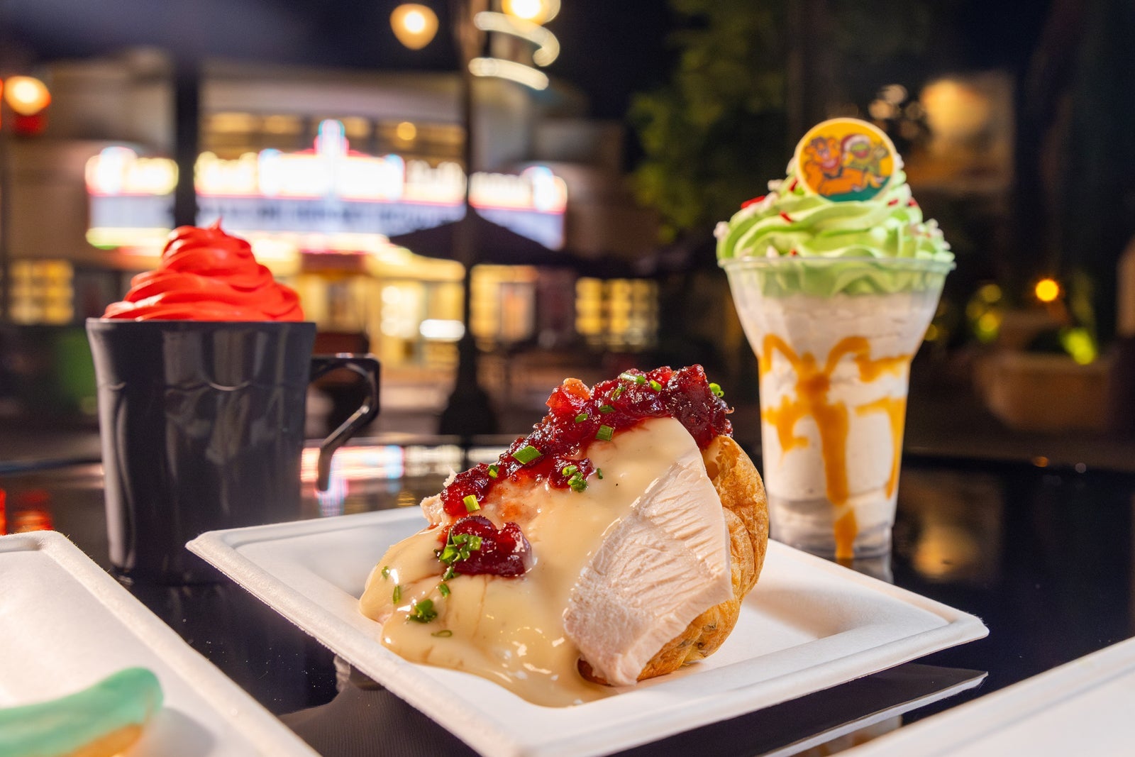 Thanksgiving popover at Jollywood nights