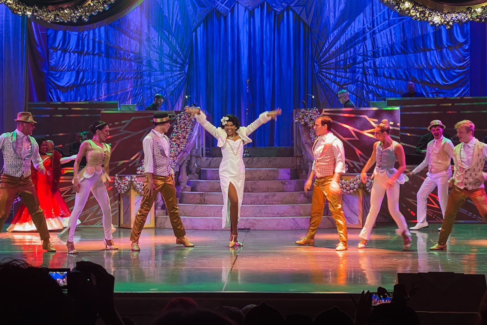 Disney Holidays in Hollywood show at Jollywood Nights 2024