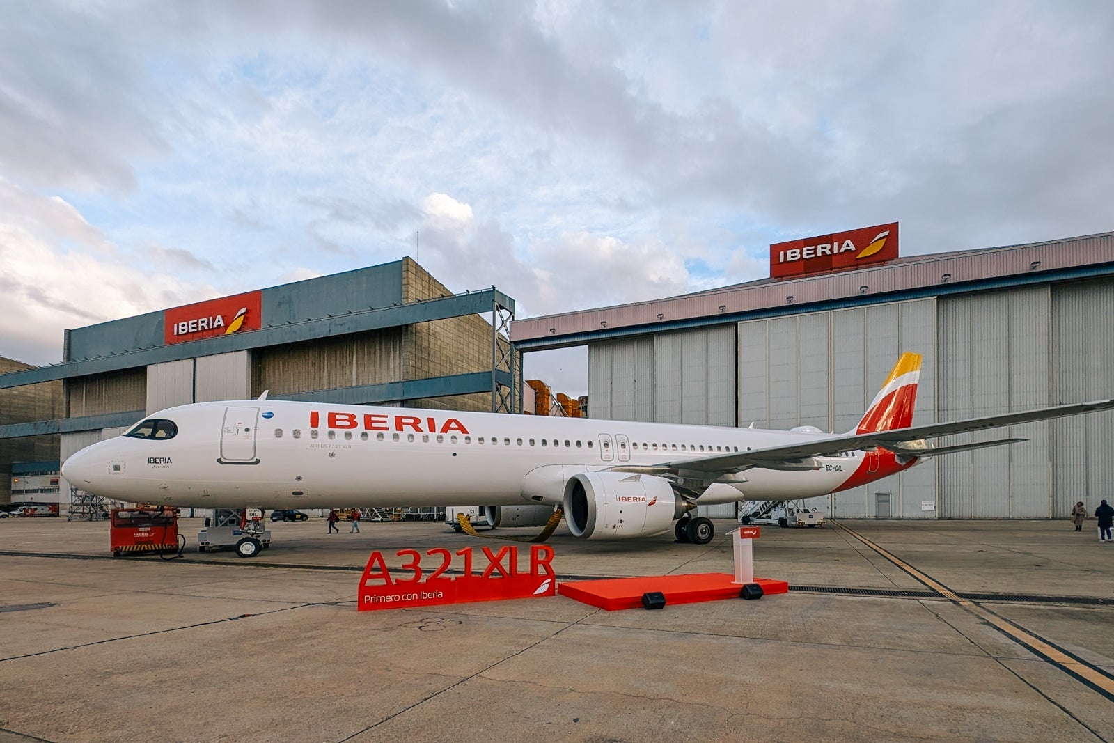 NYC AIRBORNE: Iberia's NEW Jets Launch Madrid Blitz!