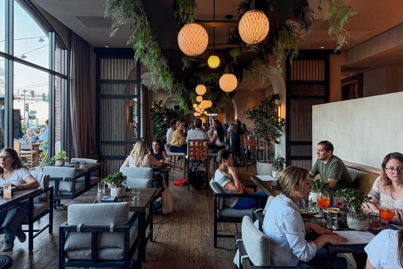 AMEX RESY UNLOCKED: Wine, Dining, & HUGE Rewards Incoming!