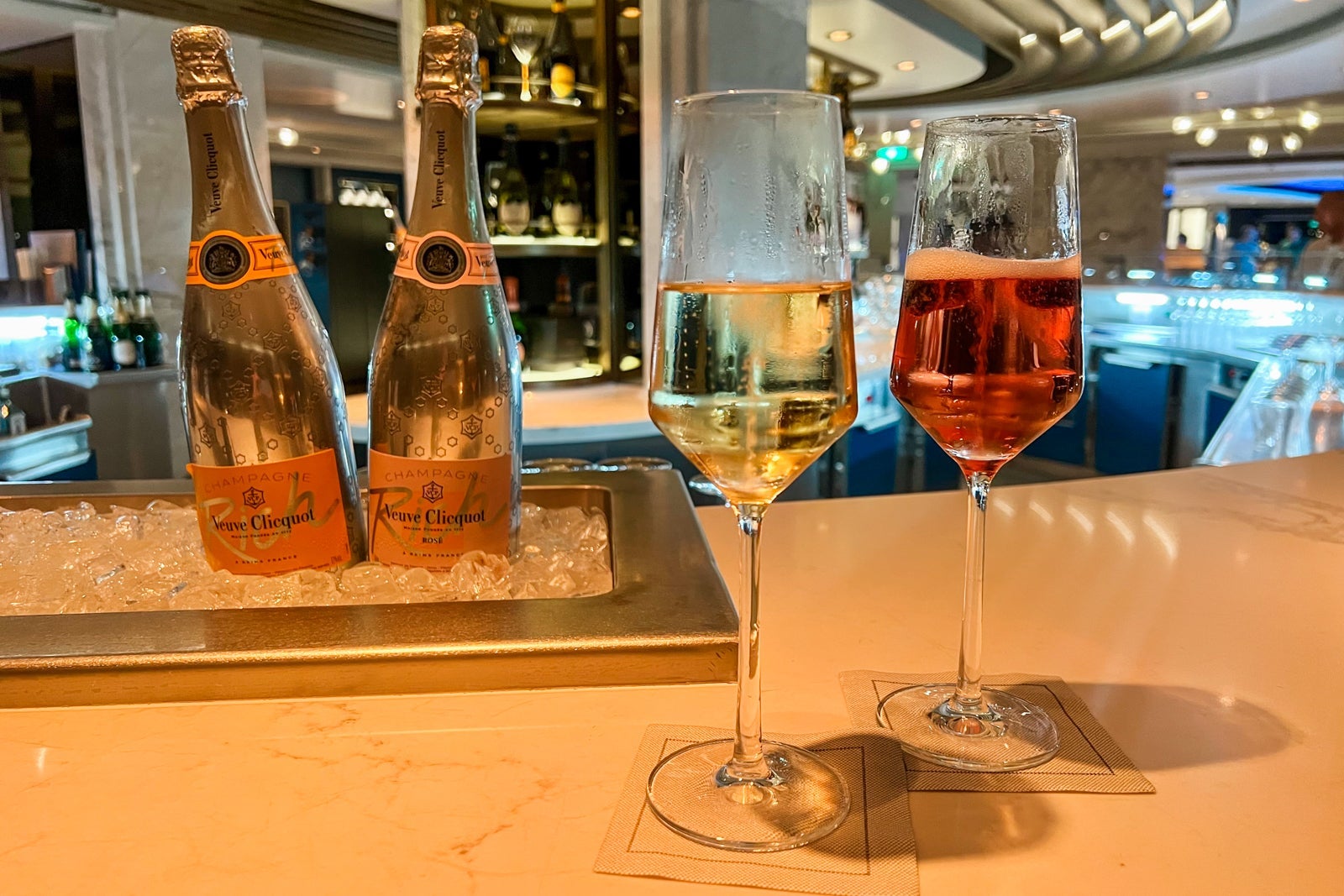 The Fizz Champagne Bar on MSC World Europa