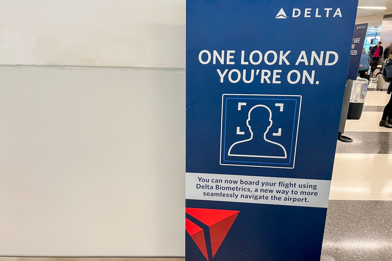 Touchless ID LGA