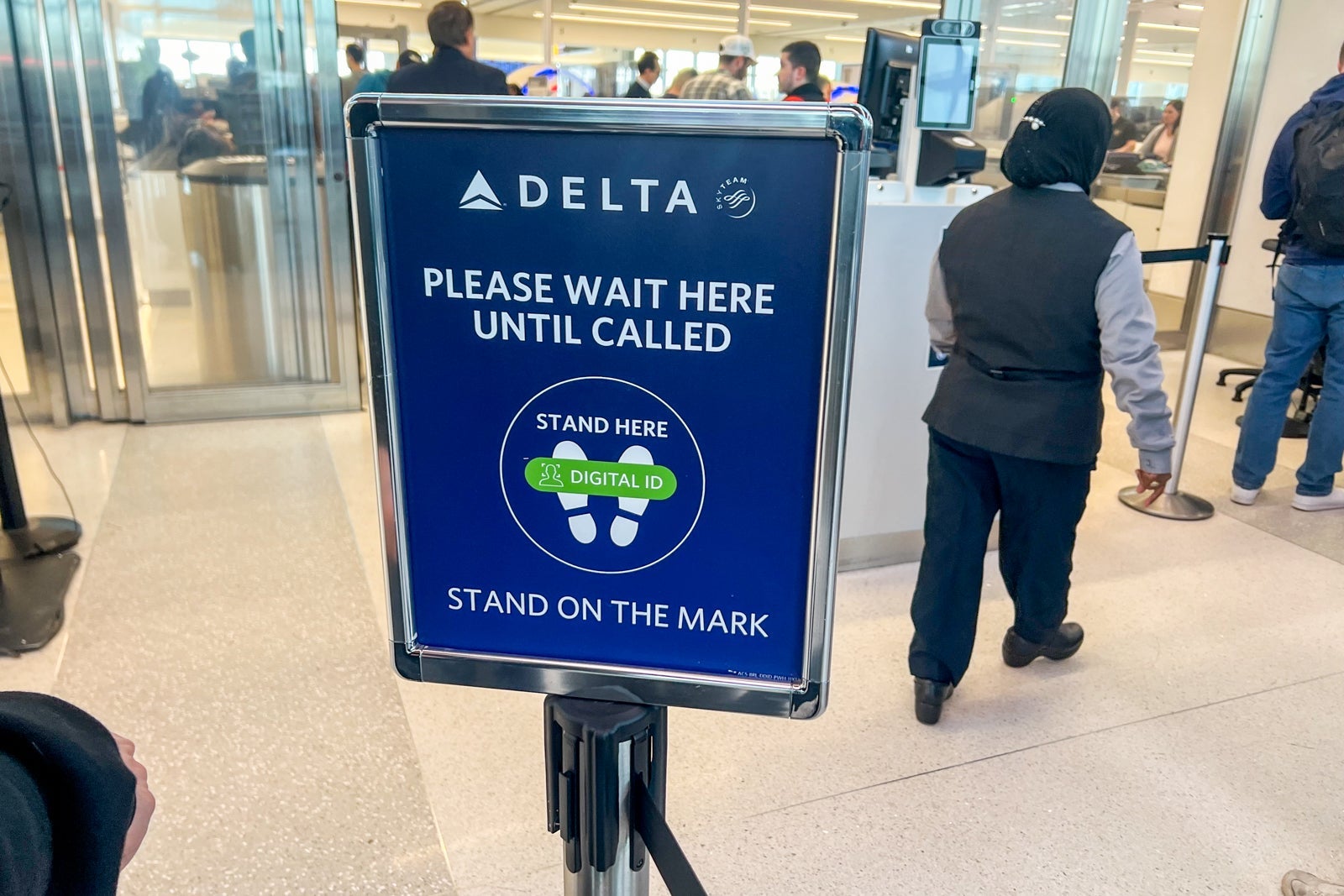 Biometric security screening area
