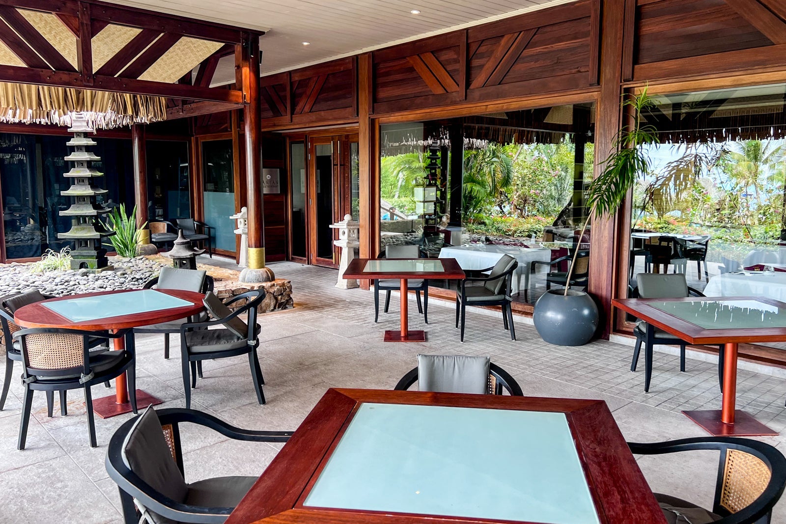 restaurant bora bora