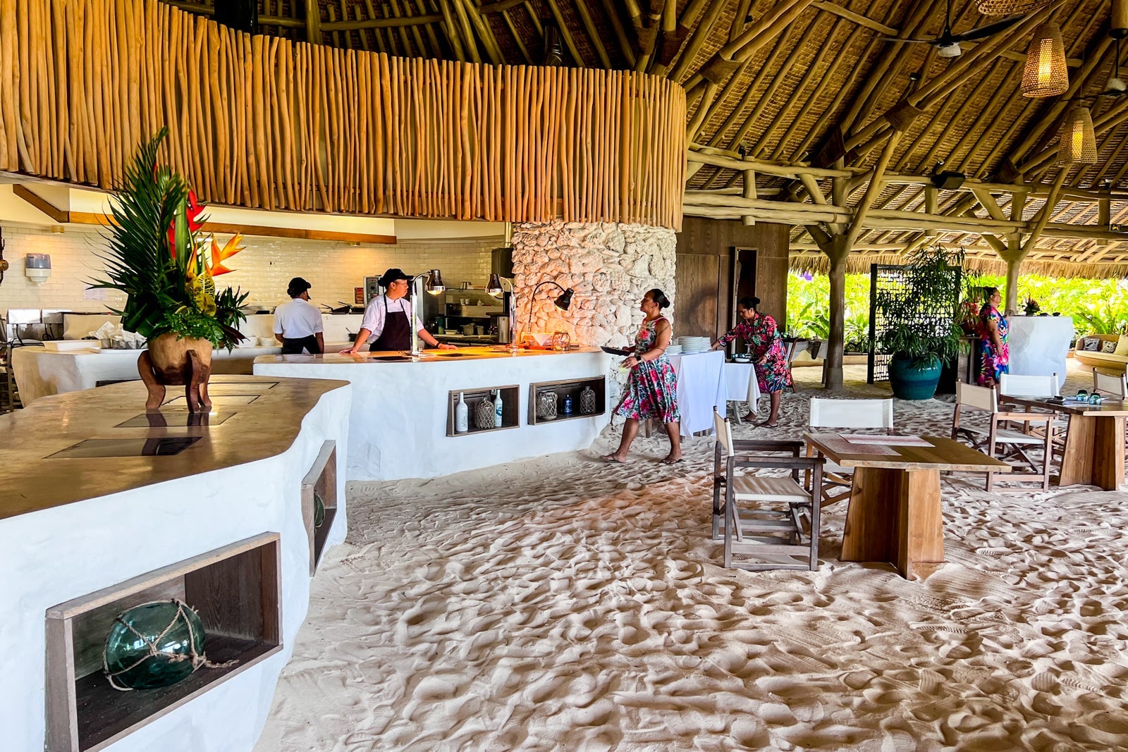beach restaurant