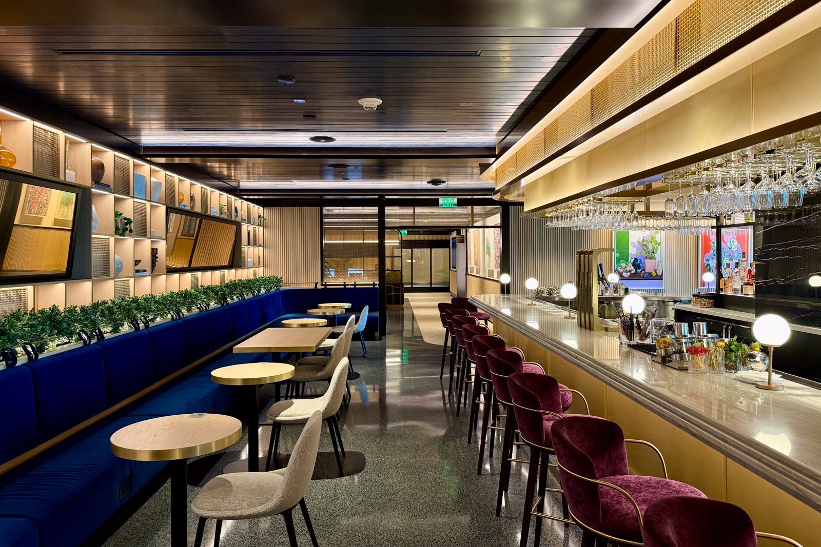 CS lounge SAN