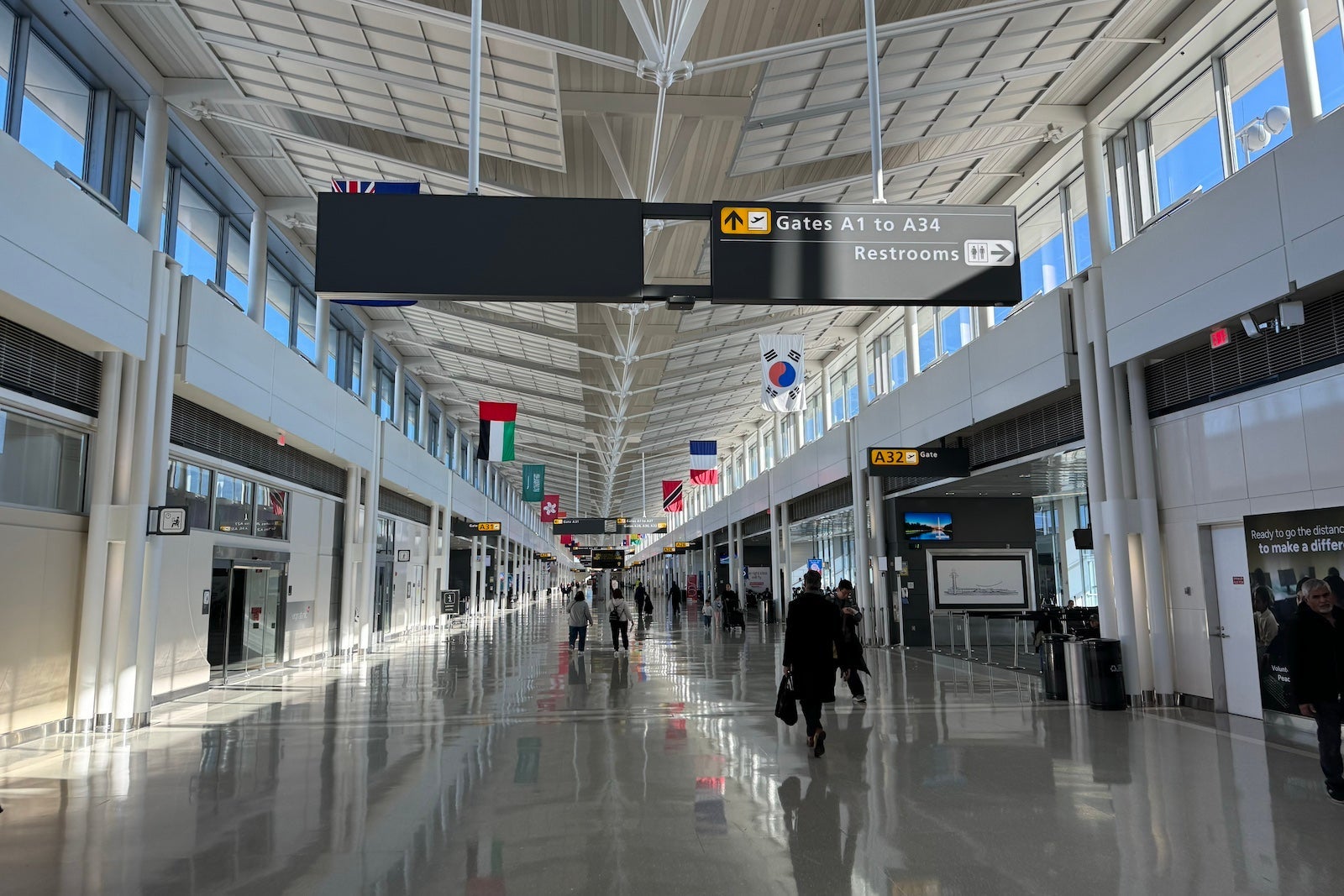 Nearly 200,000 fewer Europeans flew to the US in March, new data shows ...