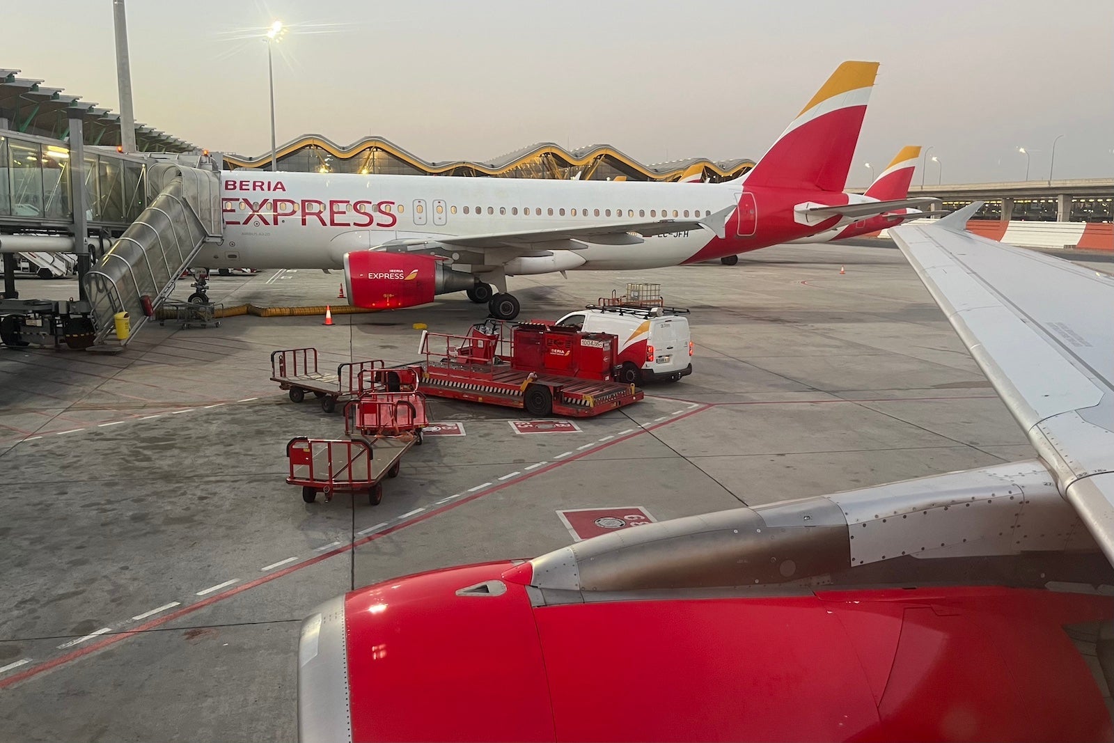 UNLOCK Iberia Flights: Your Chase Points ESCAPE Plan!