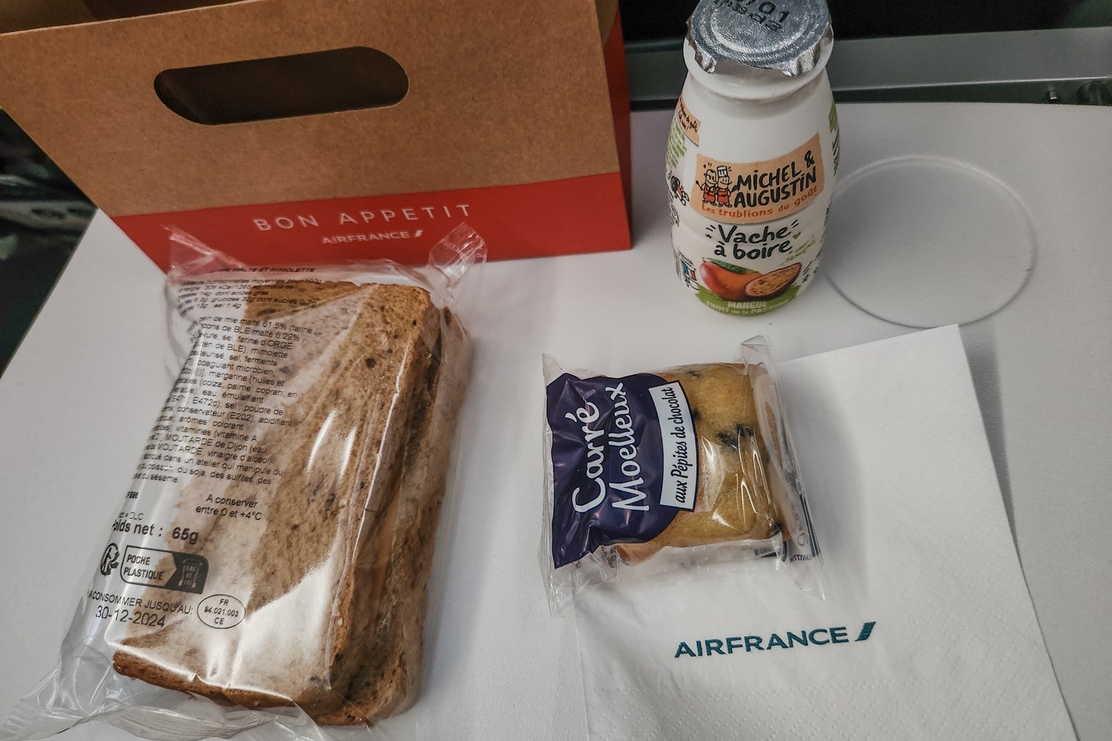 plane food