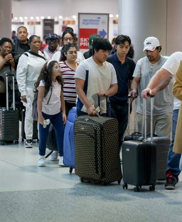 Deciphering last week's air travel protection news: What are your rights as a passenger?