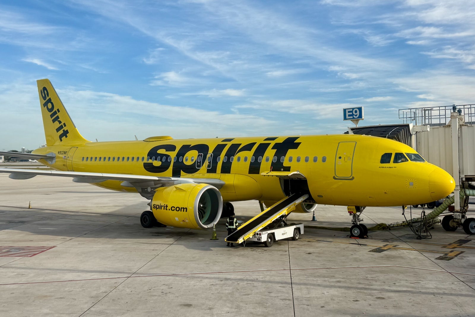 Spirit Airlines to halve fleet amid deep bankruptcy cuts