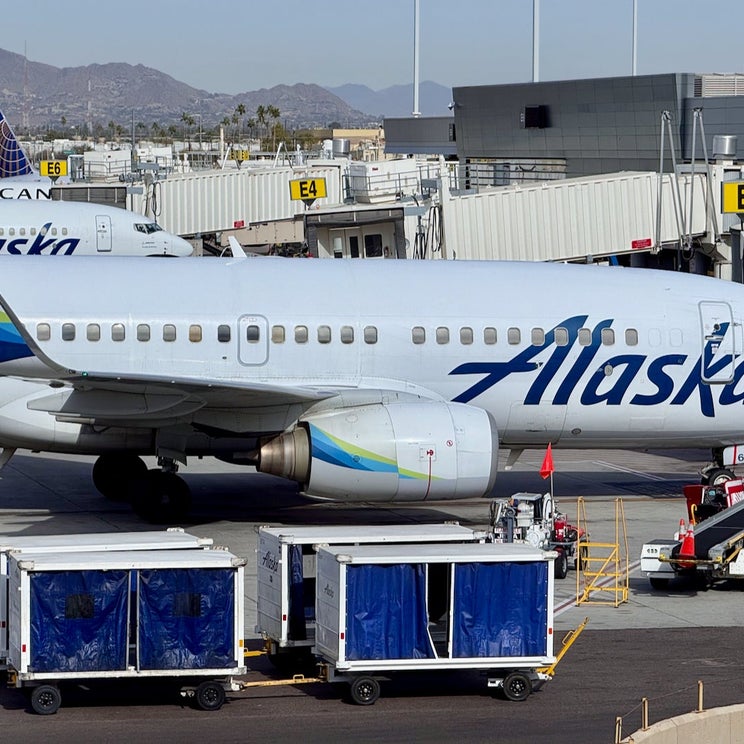 Are you an Alaska Airlines loyalist? Here's why you need the Citi / AAdvantage Executive