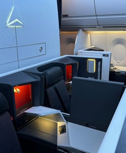 Delta's 3 new 'basic' fares: More restrictions, less lounge access on premium tickets