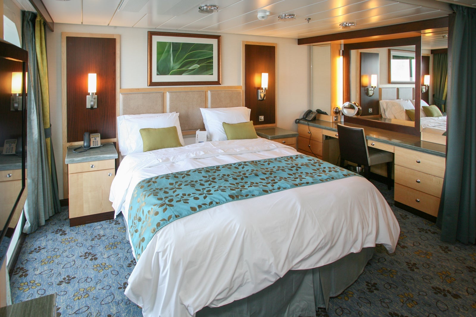 Grand Suite bedroom on Royal Caribbean cruise ship