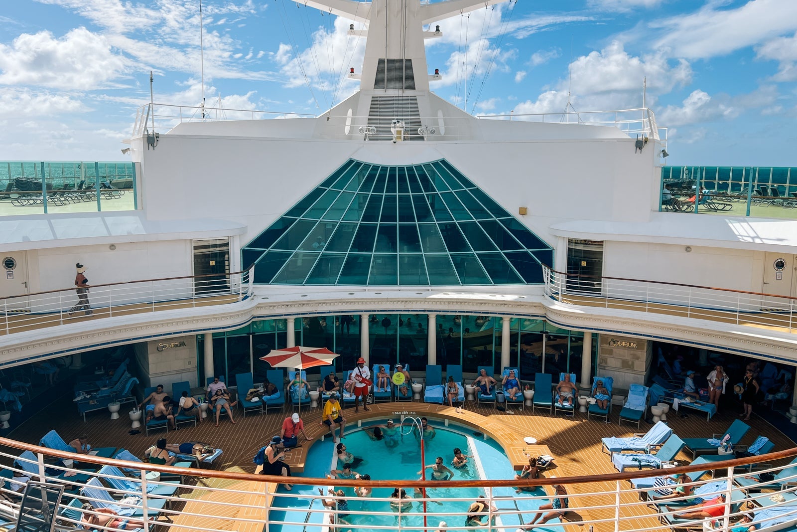 Solarium pool on Voyager of the Seas