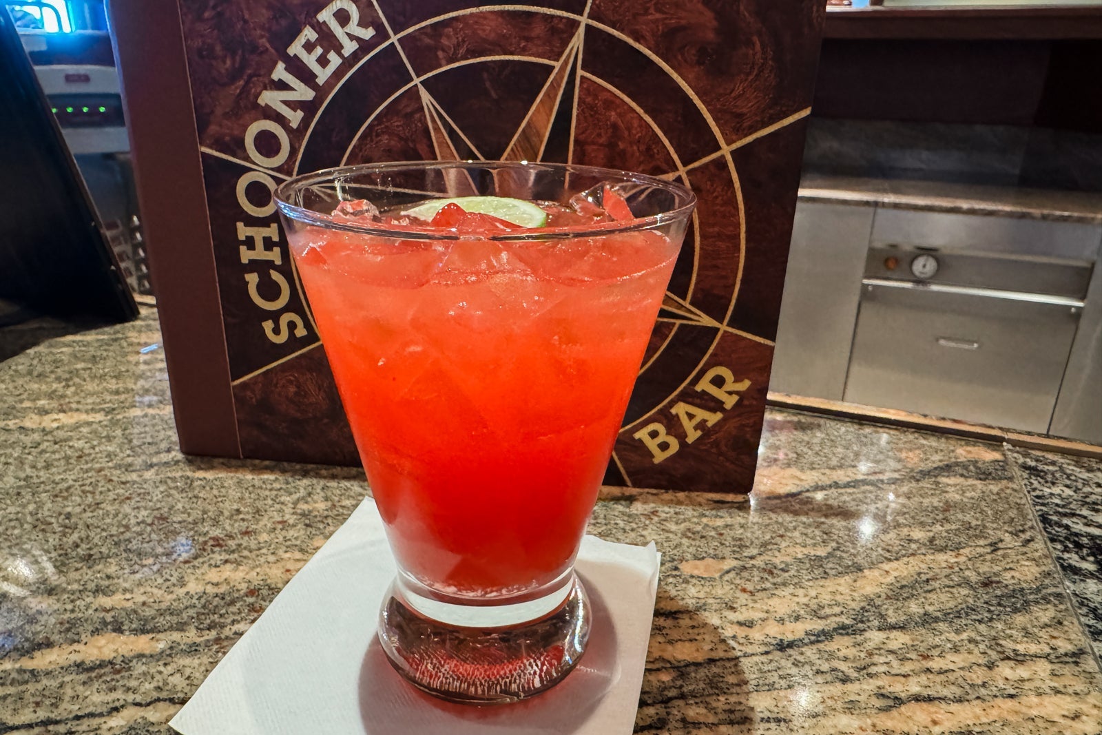 Drink at Schooner bar on Voyager of the Seas