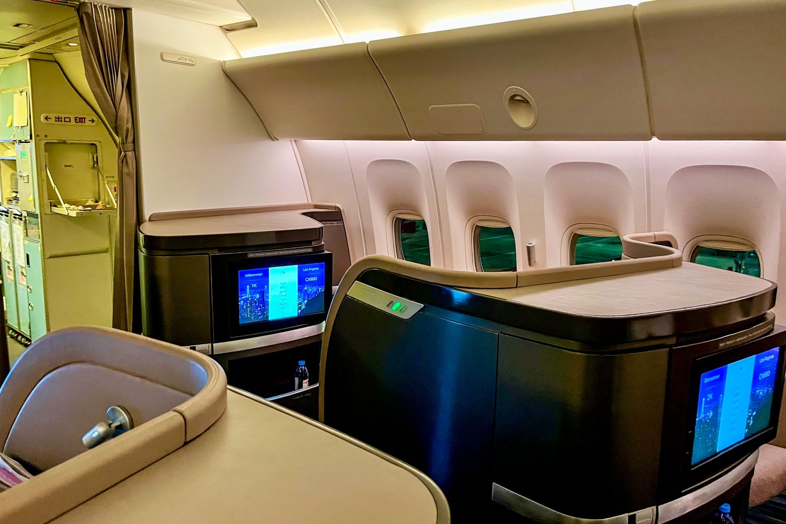 First class Delta Air Lines domestic first class review - The Points Guy