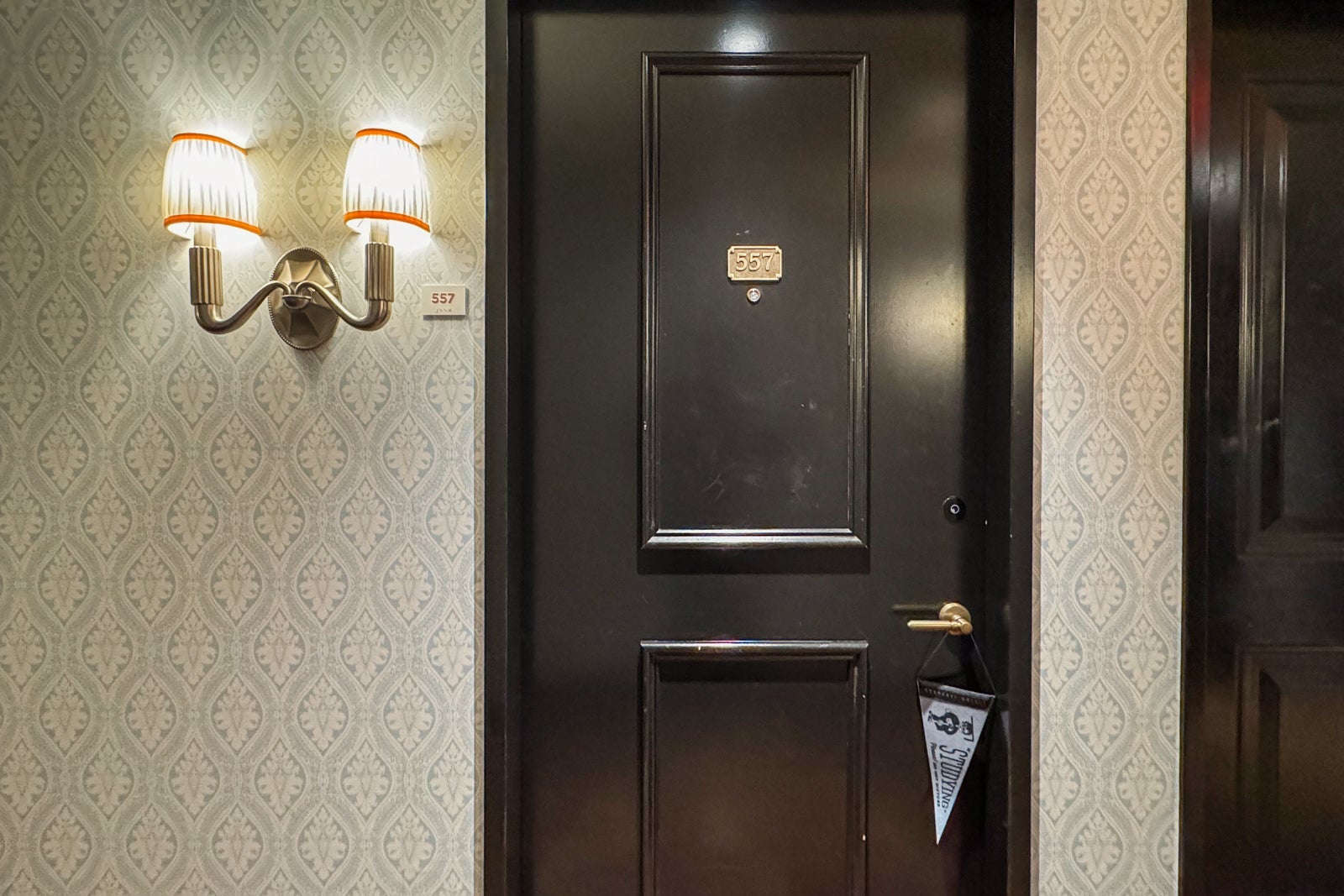 Graduate Hotel Princeton guest room