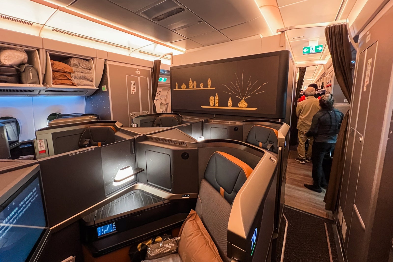Starlux business class seat, Taipei to Seattle