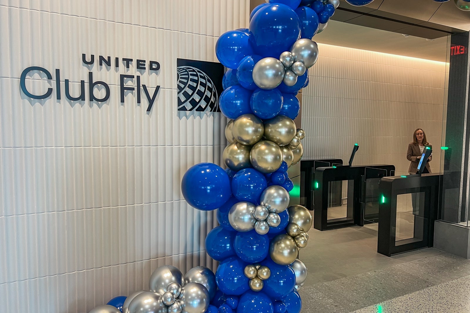 United Club Fly entrance