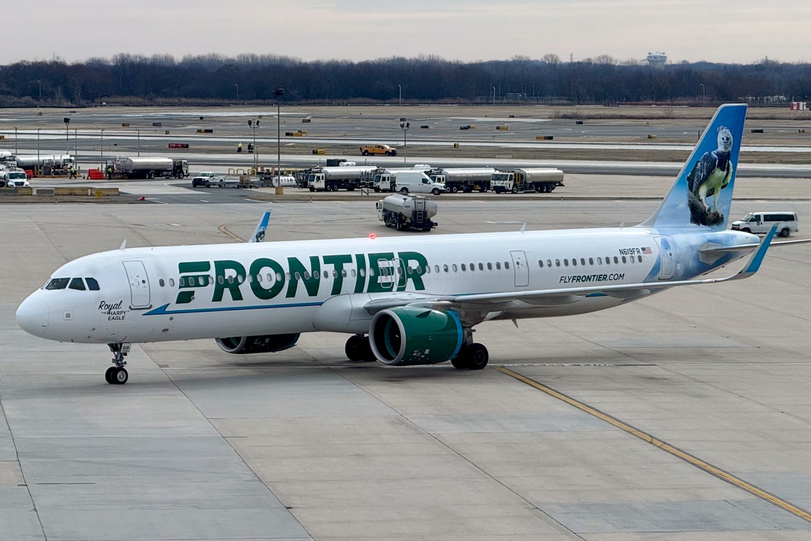 Frontier Airlines plane at Philadelphia International Airport (PHL)