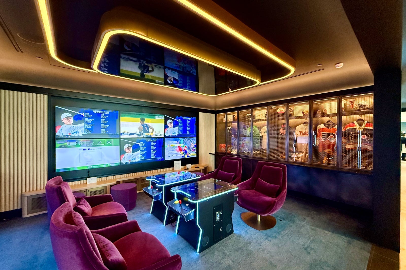 Chase Sapphire Lounge Philadelphia