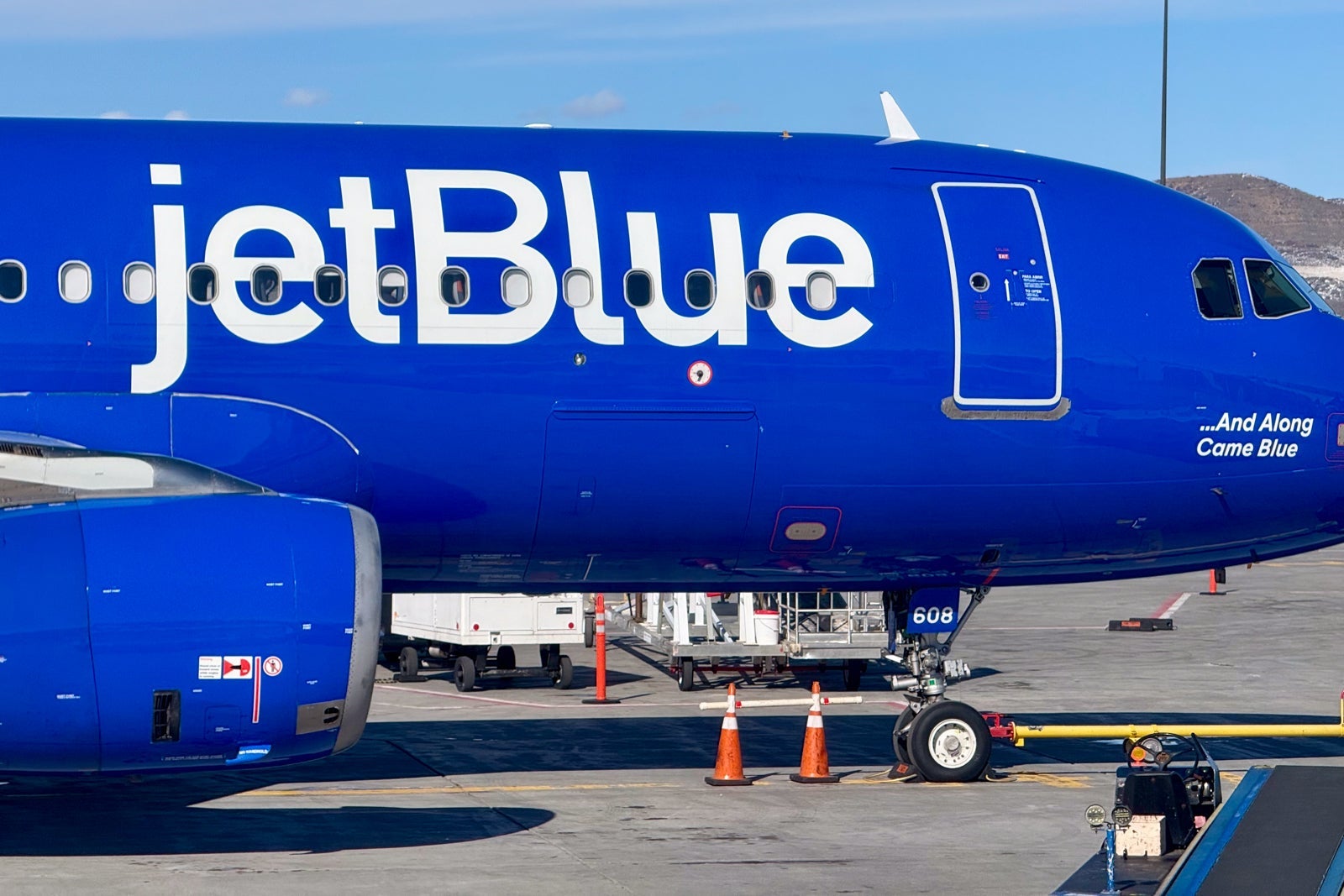 jetblue plane