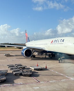 New survey signals softening U.S. travel demand heading into 2026