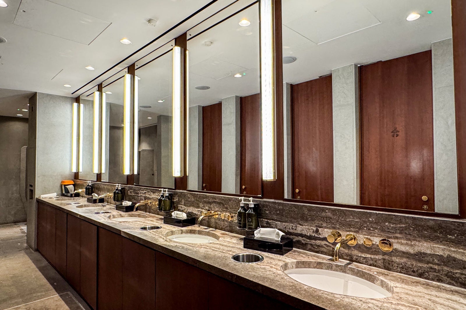 Cathay Pacific Aria Suite