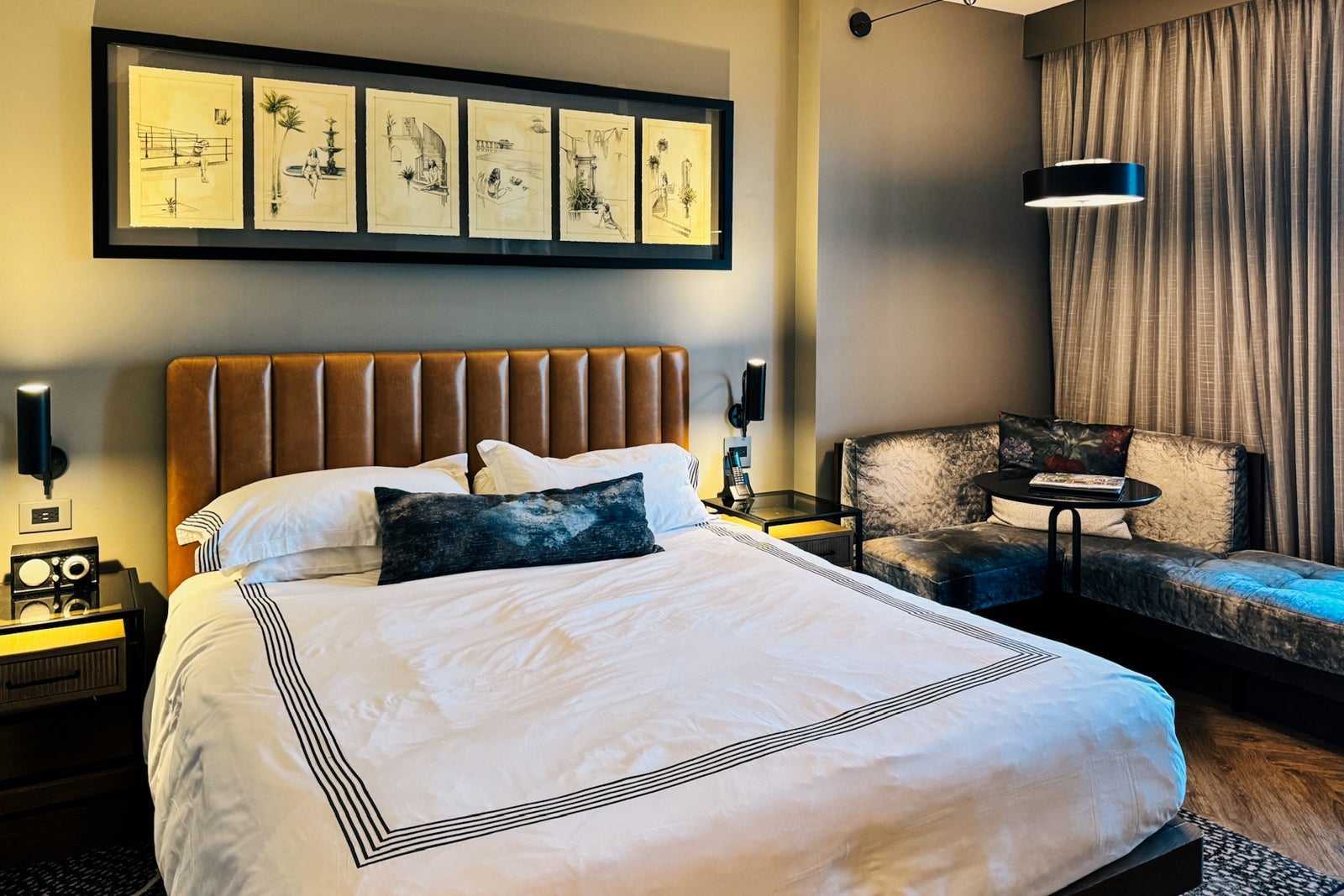 hotel room