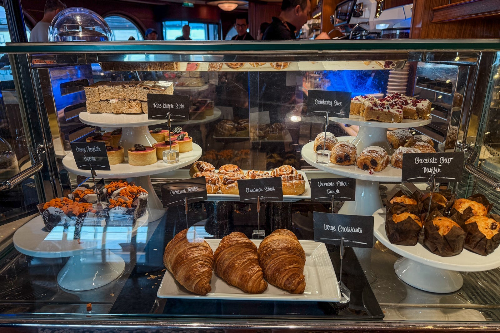 Disney Fantasy dining