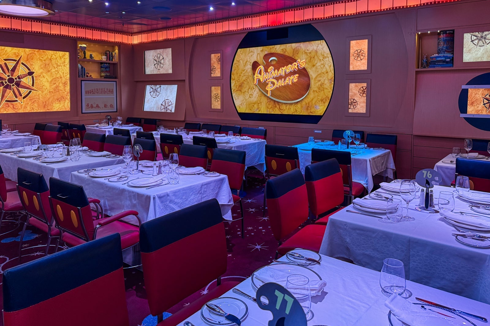 Disney Fantasy dining
