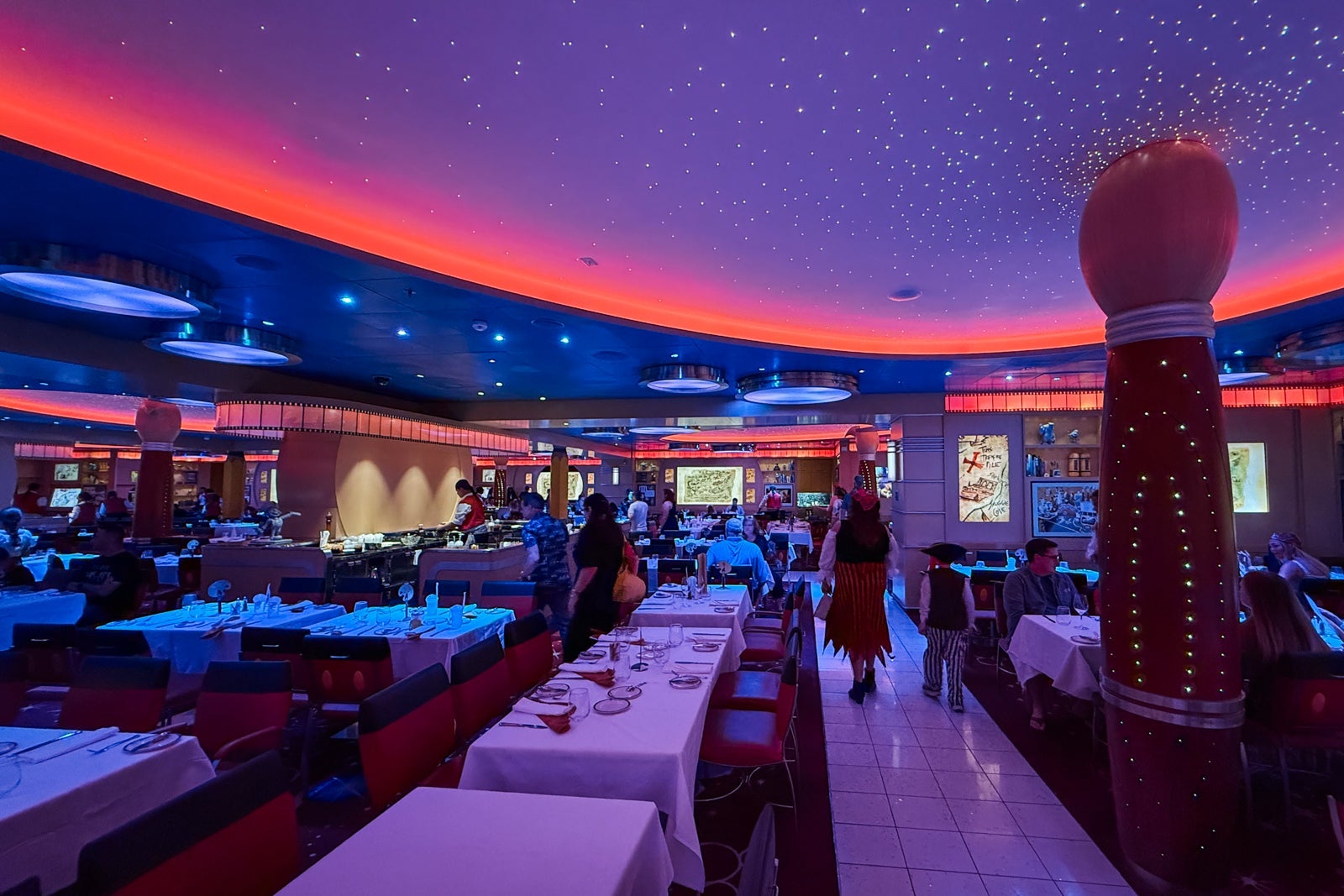 Disney Fantasy dining