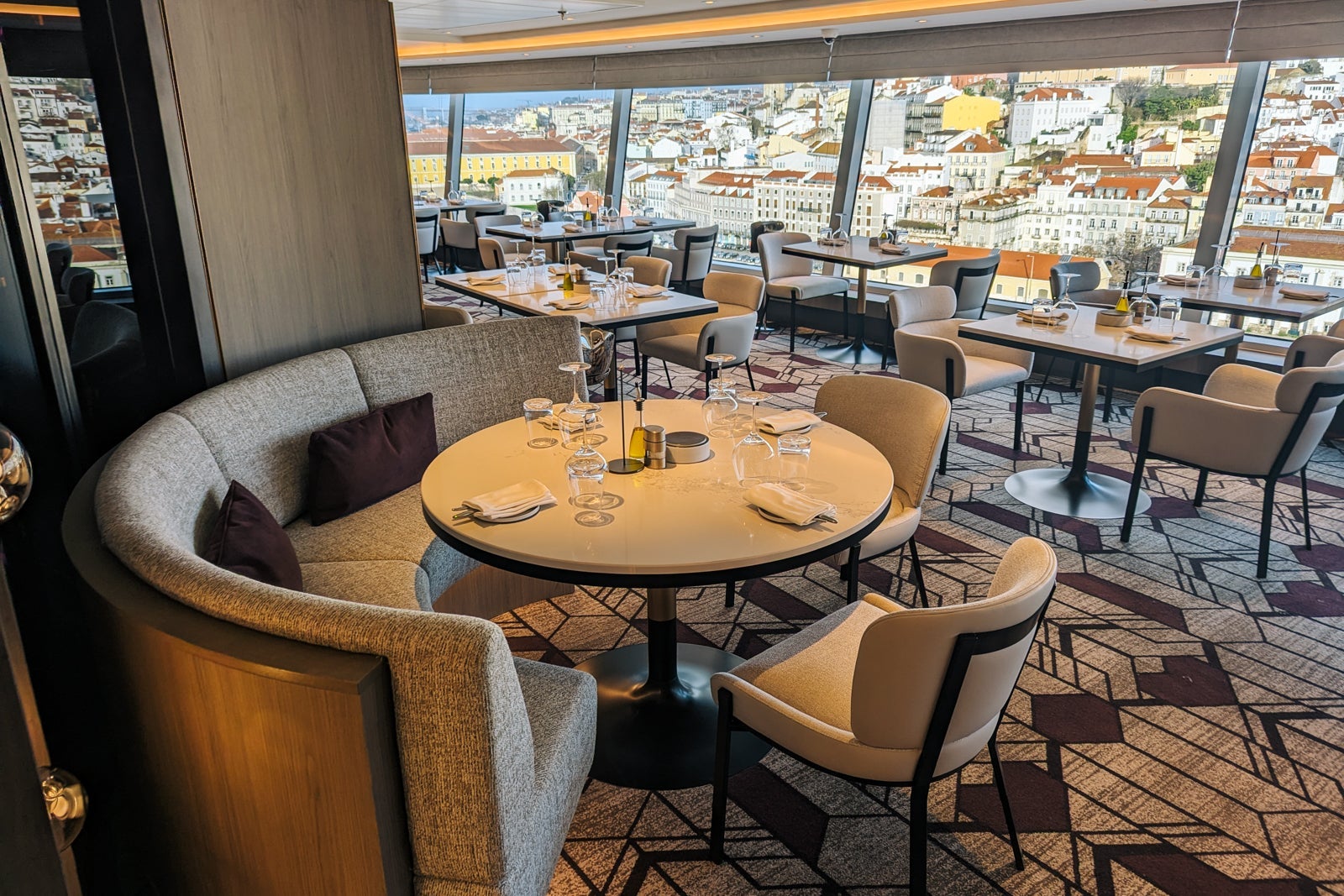 norwegian aqua dining